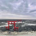 佐賀県太良町の大魚神社の海中鳥居
干満の差が5メートル以上ある有明海の干潟に有る鳥居　
満潮時には殆ど冠水してしまいます
神秘的なホットスポット