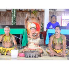 サモア、アピアのある村で歓迎のセレモニー。