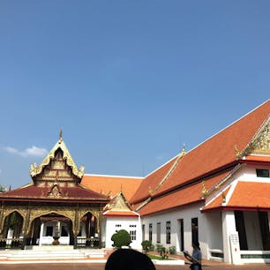 タイ国立博物館
週に２回ボランティア日本人ガイドによるツアーがあります。参加無料でした。