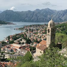 モンテネグロ・コトル。世界遺産の旧市街は雰囲気的にはクロアチアのドゥブロヴニクと似てますが、こちらはこちらでまた違った良さがあります。