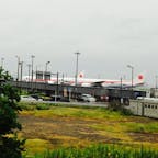 羽田空港

新型の政府専用機でございます。