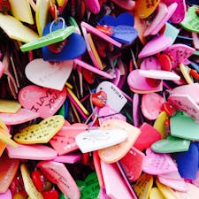 Guam
Two Lovers Point
Lock Your Love