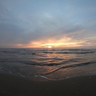 📍Ishikawa,Japan

#石川
#千里浜なぎさドライブウェイ