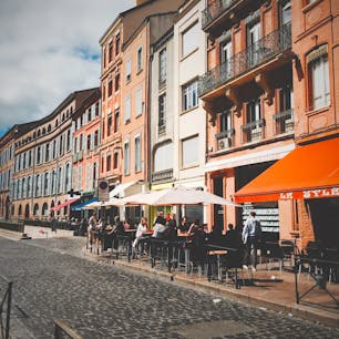 Toulouse @ France
出張だけど、旧市街の街並み散歩できた

Sep. 2015