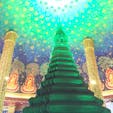 バンコクから1時間半の場所にある「ワットパクナム 寺院」
一度本で見てから絶対に行きたい場所の１つだった。やっと行けました^_^
本当に、綺麗でこのままの色。