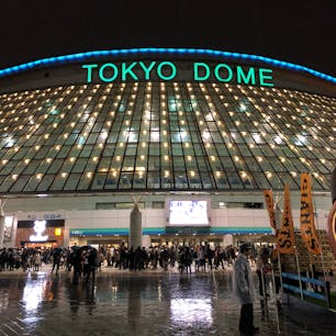 2018.03.23 

プロ野球OP戦 巨人✗楽天 in東京ドーム

そこらの球場とは雰囲気大違い🏟