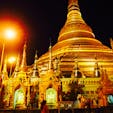 ミャンマー　ヤンゴン　
シュエダゴン・パゴダ