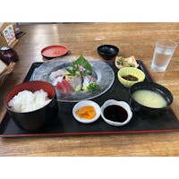 メニューの中から
魚屋さんの刺身定食
🤤🤤🤤🤤