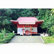 田沢湖に建つ御座石神社⛩