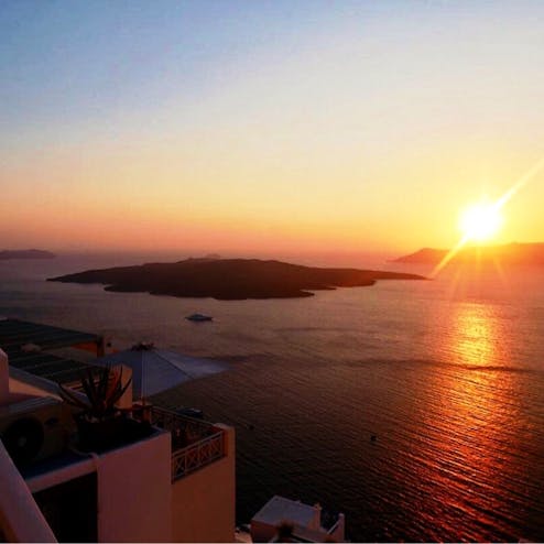 サントリーニ島