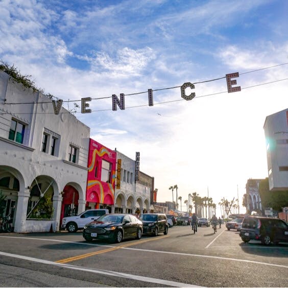 ベニスビーチ Venice Beach の投稿写真 感想 みどころ アメリカ ロサンゼルス ベニスビーチ トリップノート ベニスビーチ Venice Beach の投稿写真 感想 みどころ アメリカ ロサンゼルス ベニスビーチ トリップノート