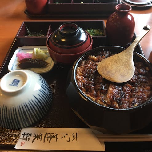 あつた蓬莱軒 本店