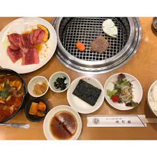 明月館 上本町本店
 久しぶりに美味しくいただきました。
ここの焼肉のタレが好き。
小鉢も美味しい。