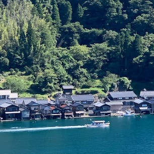京都府の北部、伊根町の舟屋群
いつもと違う夏は、私の知らなかった
京都に出会えた夏でした。
#伊根町
#舟屋