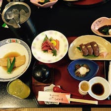 そば庵　しづか亭　肉寿司がとても美味しかったです