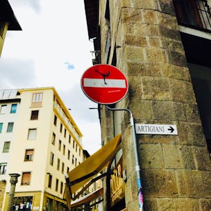 イタリア・フィレンツェ
標識アート
アイデアがいいね