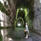 2階建てトンネル

養老渓谷の近くにある苔と照明で緑色になるトンネル。千葉県はトンネル天国なのでいたるところに手掘りのトンネルがあります。
#千葉県　#夷隅郡大多喜町葛藤１７６