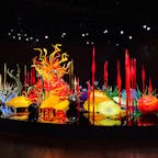 こちらもガラスアート。周囲をぐるっと360°周りながら鑑賞できます。それぞれのモチーフの造詣が美しくてひとつひとつに釘付け👀
#富山市ガラス美術館