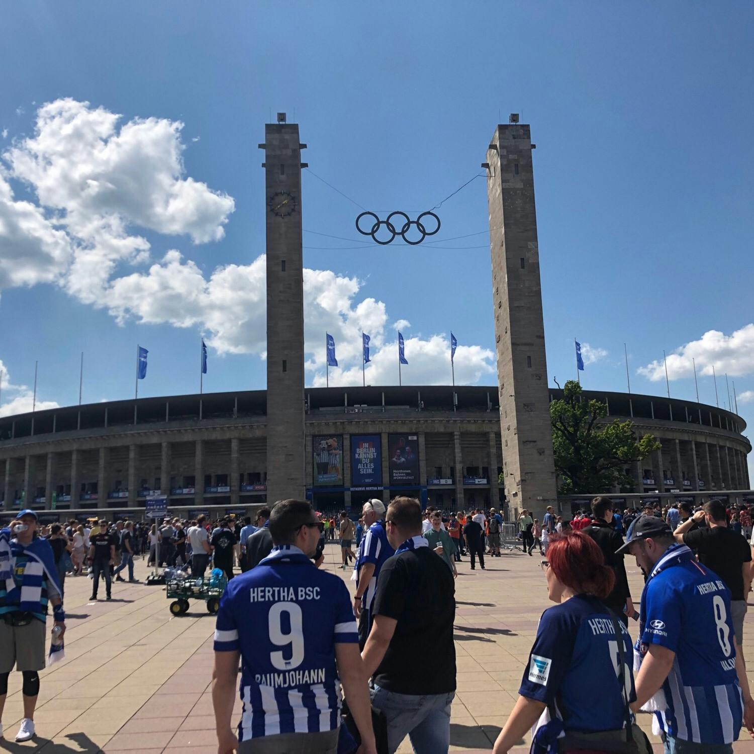 ベルリン オリンピックスタジアム Olympiastadion Berlin の投稿写真 感想 みどころ ベルリン オリンピアシュタディオン ヘルタ ベルリンのホー トリップノート