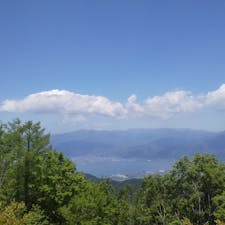 守屋山(長野県伊那市高遠町)山頂より諏訪湖を望む