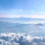 ずっと見てみたかった空からの富士山をようやく拝むことが出来ました。
9/30、セントレア→秋田空港