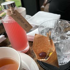 セントレジスバンコク
アリスのアフターヌーンティーのカクテル