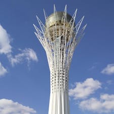 カザフスタンの首都の象徴