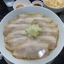 #福島　#会津　#会津ラーメン　#うえんで
あっさりしたスープだが後味には鶏ガラがしっかりと口に中に広がる美味しいラーメン
会津山塩ラーメン