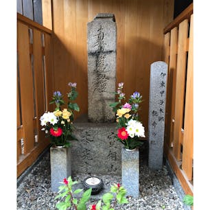 本光寺　油小路

そっと手を合わせて来ました🙏
伊東甲子太郎が、新選組に襲撃され絶命した場所です。