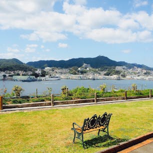 グラバー園から望む長崎の街並み
海と空の青がきれいすぎる！