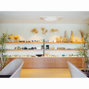 the rescapeのお土産屋さん。
ザ・お土産屋というものは一切なく、その土地で作られた手作りのものが売られているのが素敵😘