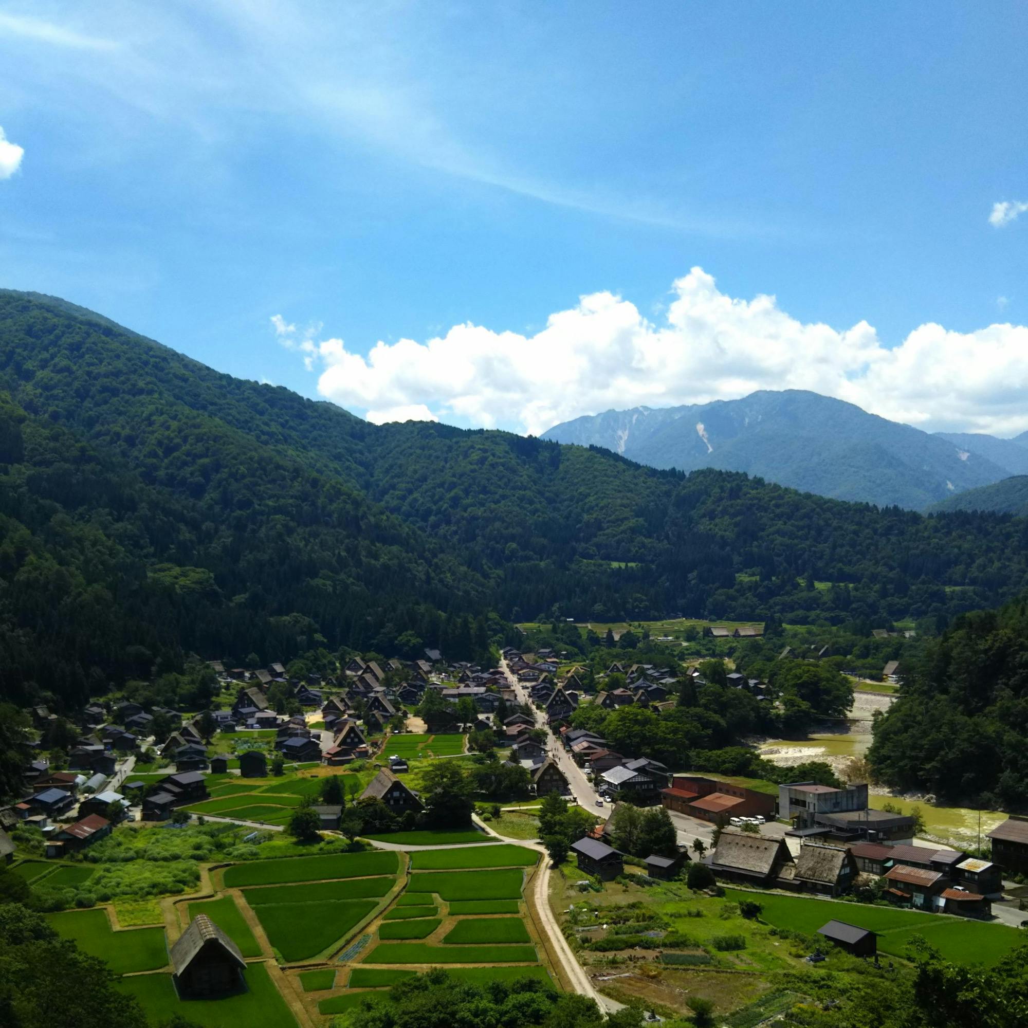 荻町城跡展望台 おぎまちしろあとてんぼうだい の投稿写真 感想 みどころ 荻町城址展望台白川郷のそば 眼下に合掌造りの集落を望める トリップノート 荻町城跡展望台 おぎまちしろあとてんぼうだい の投稿写真 感想 みどころ 荻町城址展望台白川郷のそば 眼下に合掌造りの集落を望める トリップノート
