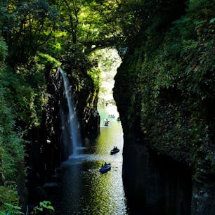 高千穂峡のボート
真名井の滝を間近で見ることができます！ボートは操作に慣れるまでは大変でしたが楽しく散策できました！