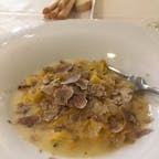 イタリア、ピエモンテ州アックイテルメで食べた白トリュフのパスタ
