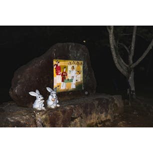 【出雲大社　縁結びの碑】島根
即ち宇伎由比為てうながけりて今に至るまで鎮り坐す
（古事記より）