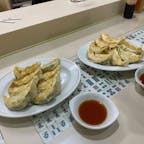 三重　餃子の新味覚
焼き餃子と飲み物のみ！美味かった〜
