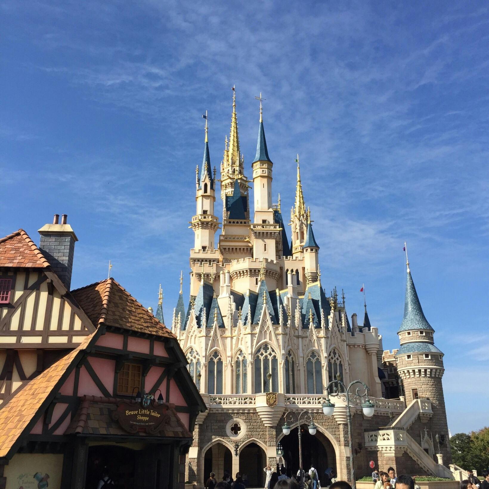 東京ディズニーランドの投稿写真 感想 みどころ コロナ禍平日 人数制限中のためガラガラ どのアトラクションも トリップノート