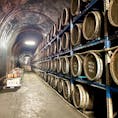 トンネルの駅
高千穂にあるトンネルで焼酎を貯蔵していました😄
お酒の香りも漂っていて焼酎好きにはたまらないかも⁉️
すぐ隣のお店では貯蔵されてるお酒も買うことができます。


#トンネルの駅
#高千穂
#焼酎
#貯蔵庫