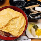 京極かねよ
きんし丼
卵のボリュームすごい。
肝吸いの昆布出汁がすごく美味しかった。
