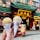 大珍楼(だいちんろう)🍨

横浜中華街にあるお店。
1947年創業だそうで、アイスのような見た目の
胡麻団子が可愛らしい🥰
カリカリモチモチですごく美味しかったです♪