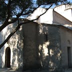 アンコーナの近郊ポルトノーヴォにある小さな聖マリア聖堂　ロマネスク建築が好きな方にお勧め
この辺りはコーネロ海岸という景勝地