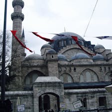 イスタンブル　スレイマニエ・ジャーミイ　現在オスマン帝国外伝(ドラマ)ロス状態なのでつい投稿　トラベルライターさんの解説楽しく拝読しています