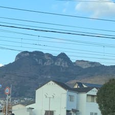 香川の変わった山五剣山！