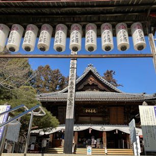 お戒壇めぐりできます。