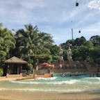 シンガポール・セントーサ島のアドベンチャーコーヴ・ウォーターパーク。常夏の国のプールは格別に気持ちいい☀
#シンガポール #セントーサ #プール
