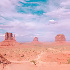 アメリカ🇺🇸ユタ州
Monument Valley (モニュメントバレー)
