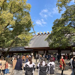 コロナ禍とは思えない賑わいでした。