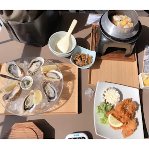 室津　津田宇水産
テレビを見て牡蠣食べに行きました。
生牡蠣が超絶美味しすぎる😋