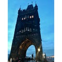 22年 カレル橋 Charles Bridge はどんなところ 周辺のみどころ 人気スポットも紹介します