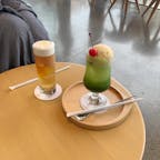 .
中目黒にある ﾛｰｽﾀﾘｰ東京
わたしが頼んだのは 普通のｽﾀﾊﾞにはない抹茶ﾗﾃｸﾘｰﾑｿｰﾀﾞみたいなやつ🍹

#東京カフェ #中目黒カフェ